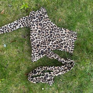 One shoulder cheetah print wrap top Windstor